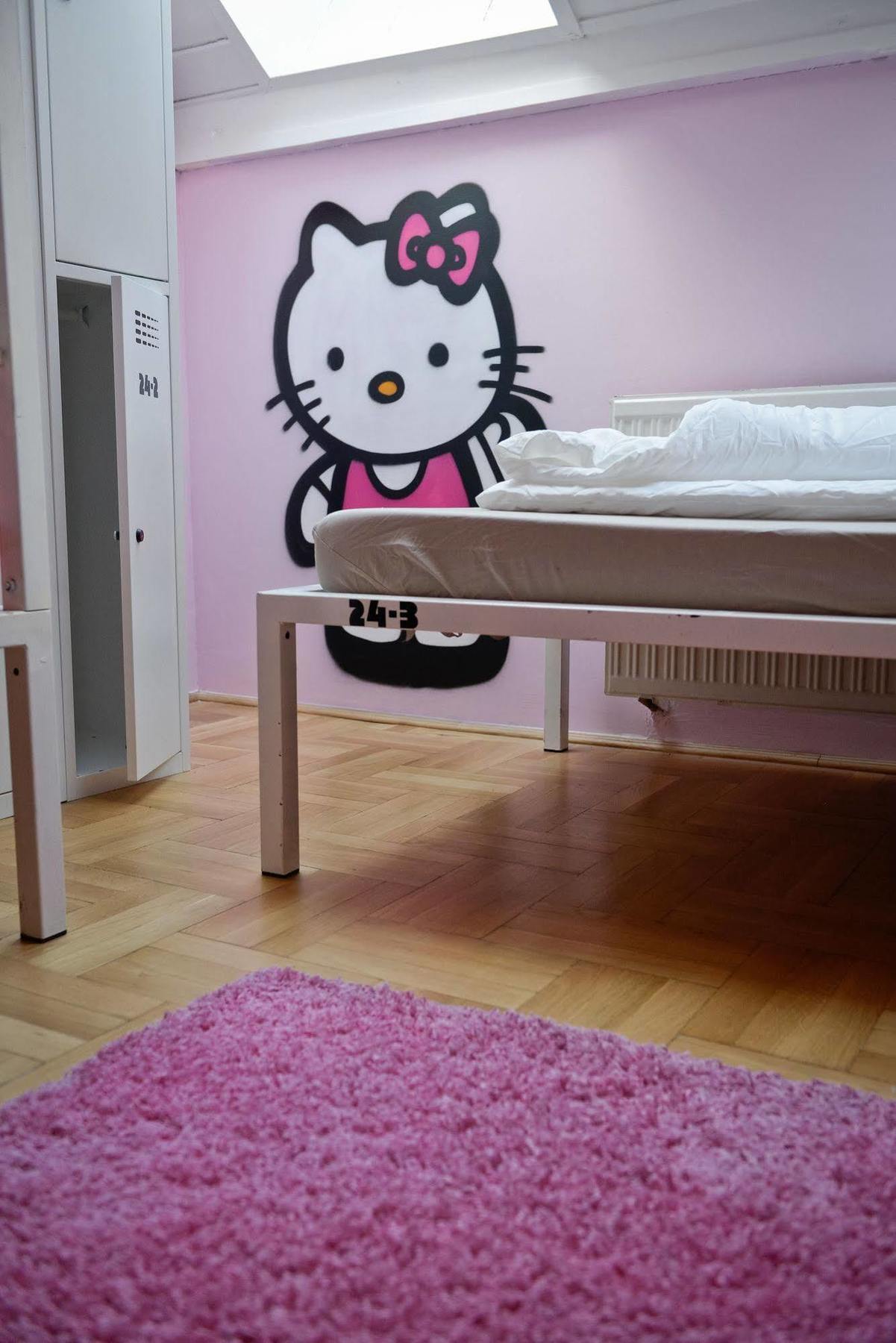 Lol Boutique Hostel City Center Budapest Luaran gambar
